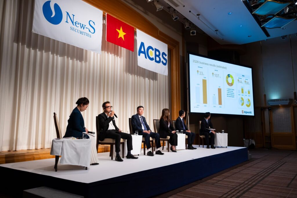 ニュース証券25周年記念セミナーで開催されたベトナム上場企業各社によるパネルディスカッション